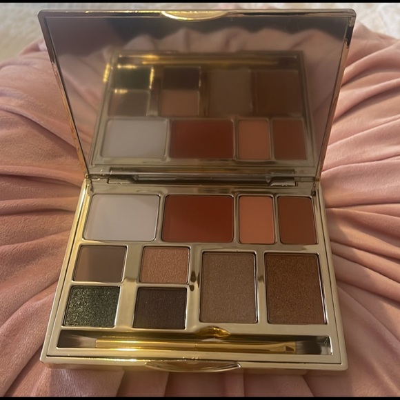 Brow Bar - Picture 5 of 6